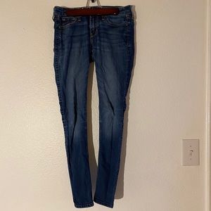 blue skinny jeans